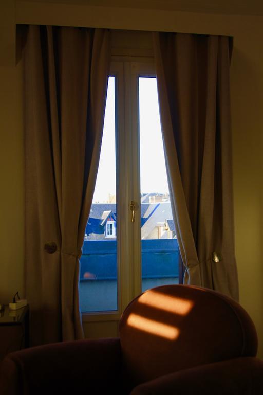 Oceane Lägenhet Deauville Exteriör bild